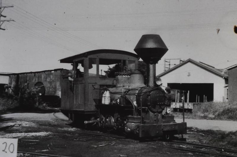 Locomotives on Queensland private railways - ARHS Qld
Slide 20 - Fairymead Mill No 1, 10533/1889.
