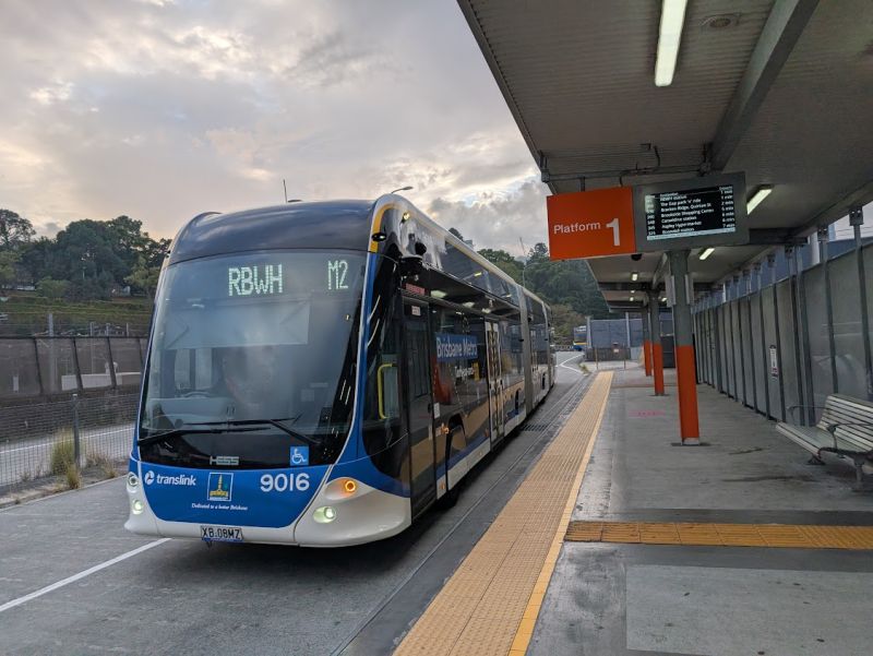 M2 Bus rapid transit (Metro)
Route M2 bi-articulated electric bus at Roma St busway station.
