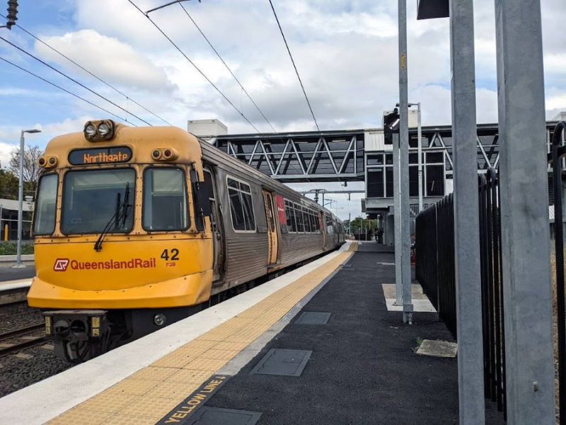 EMU 42 Cannon Hill
EMU 42 at Cannon Hill, Northgate service.
