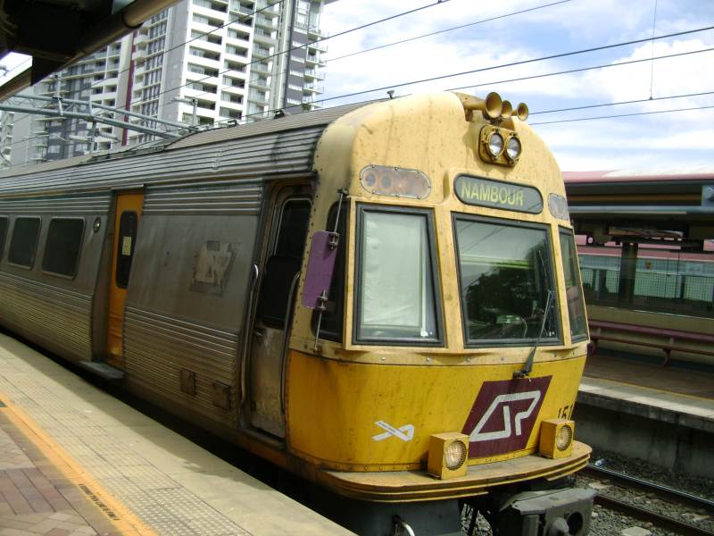 ICE
Intercity express (ICE) 151 at Roma Street station 2011.
