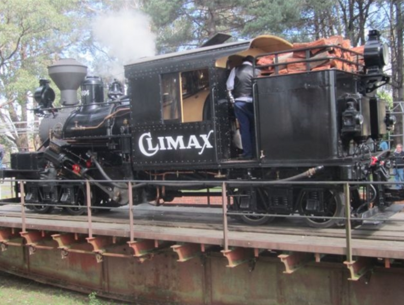Climax 1694 on dual gauge turntable at Emerald
Climax 1694 - wood burner 2013

