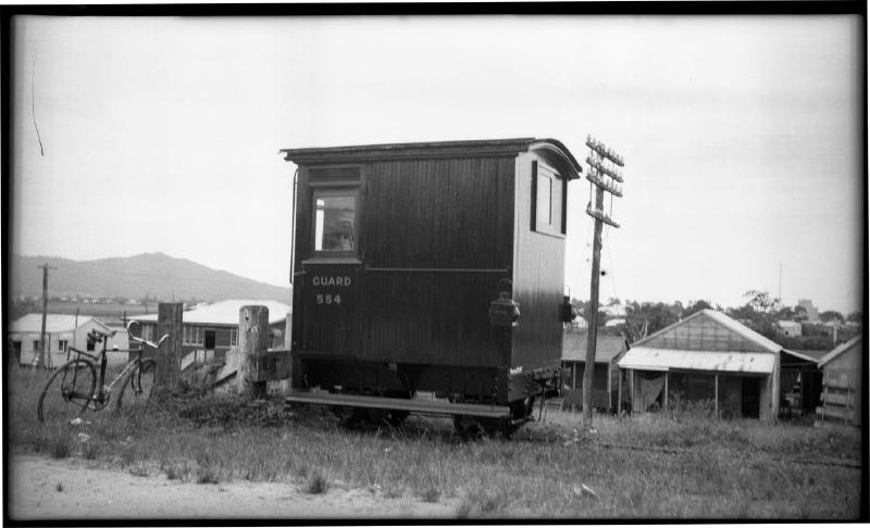 Innisfail tramway 7' guards van
From https://gardenrails.org/forum/viewtopic.php?t=10203
Keywords: Innisfail;tramway;van